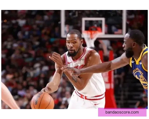 杜兰特独砍四十余分客场逆转险胜关键失误险些葬送胜利